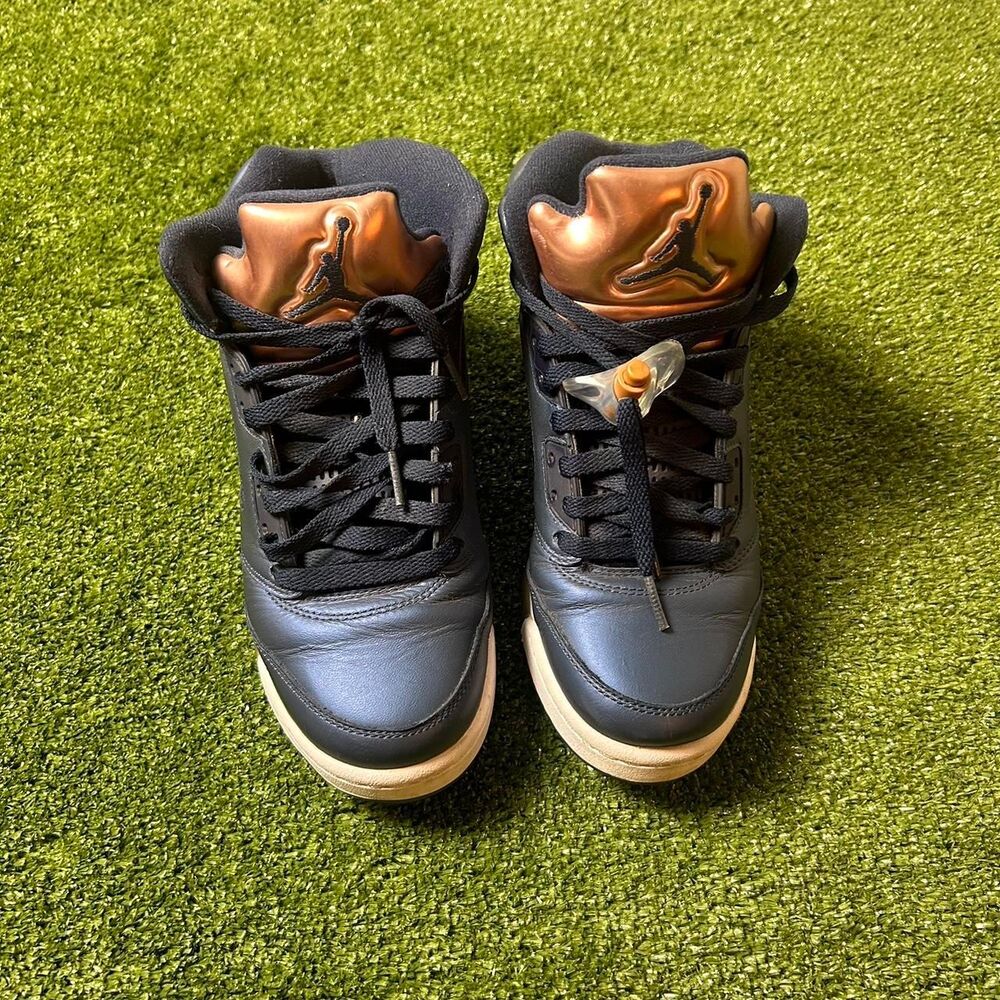 Jordan Navy and Blue Trainers